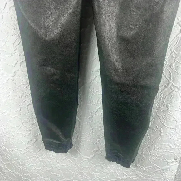 Spanx Faux Leather Jogger High Waisted Pull-On Black Pants - Picture 9 of 11